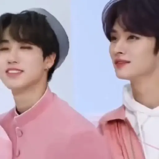 Lyly  •  ( Minsung bf's 🪻 6