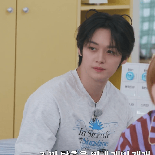 Lyly  •  ( Stray Kids bf's 🪻 11