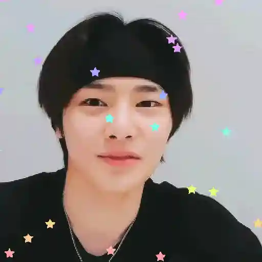 Lyly  • ( Jeongin bf's 🪻 9