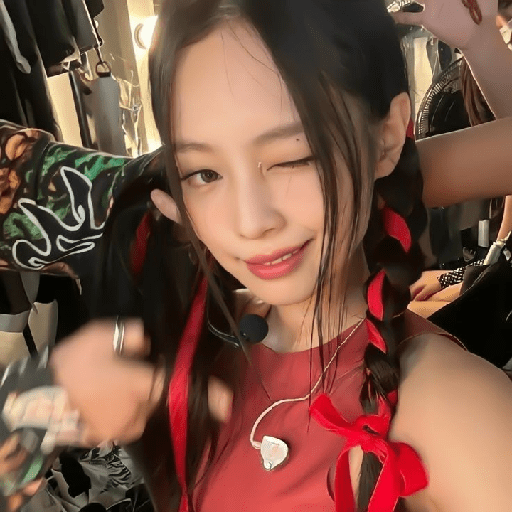 Kpop red ❤️ 3