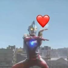 Ultraman 16