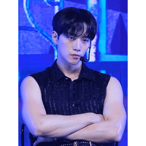 Lee junho jsjsjs 12