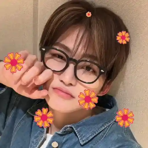 Jihoon  .  ♡ 2
