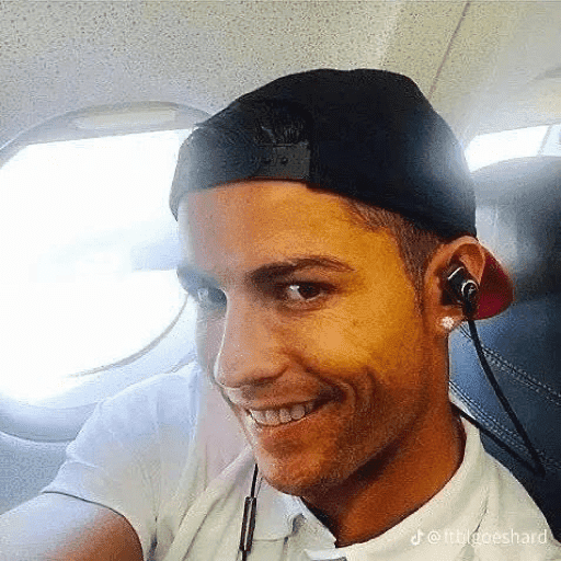 Shitpost CR7 Ronaldo 8