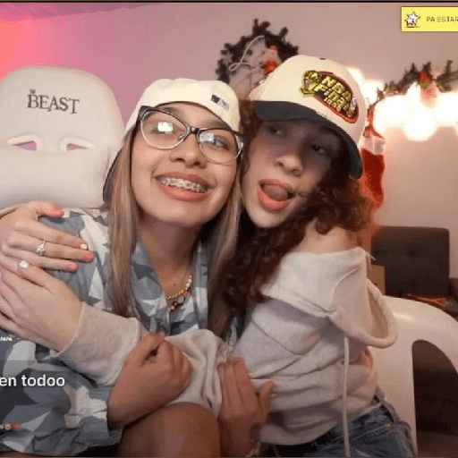 Rai y Alissandra (Streamers) 26