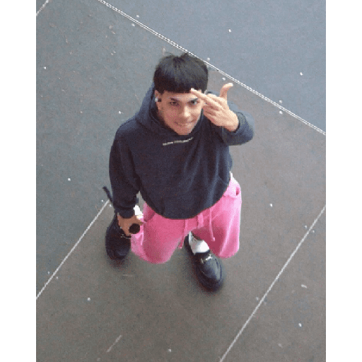 Milo j  13