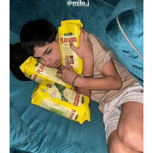 Milo j  20