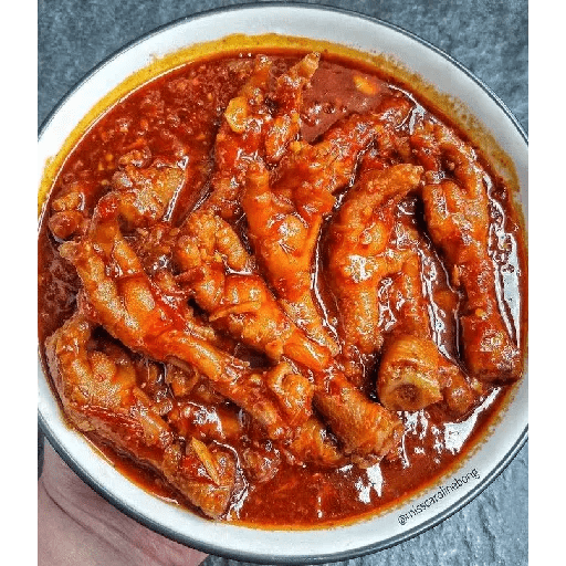 أقدام دجاج حارة
