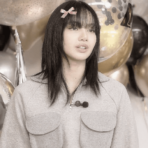 Blackpink place (Lisa)  17