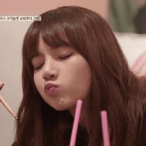 Blackpink place (Lisa)  22