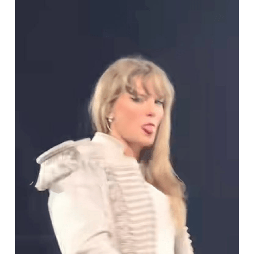 TAY TAY 9
