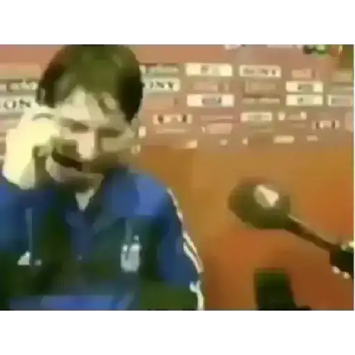Enfie no cu seu bebê reborn  19