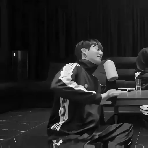 Jungkook. | @stickersyux 🎭 13