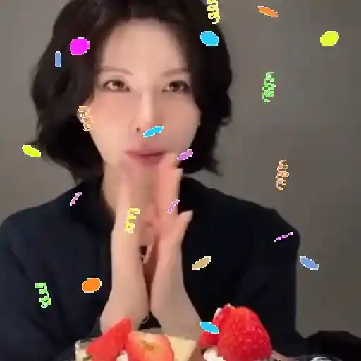 Bae ♥︎ nmixx. (bday 2025)  11