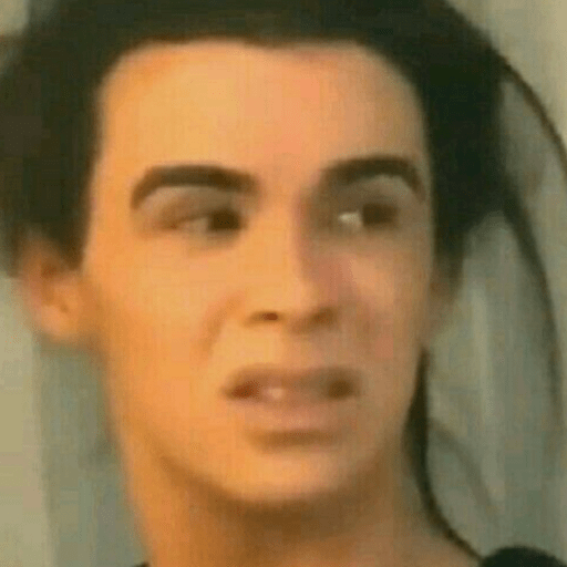 Reações Tops 12
