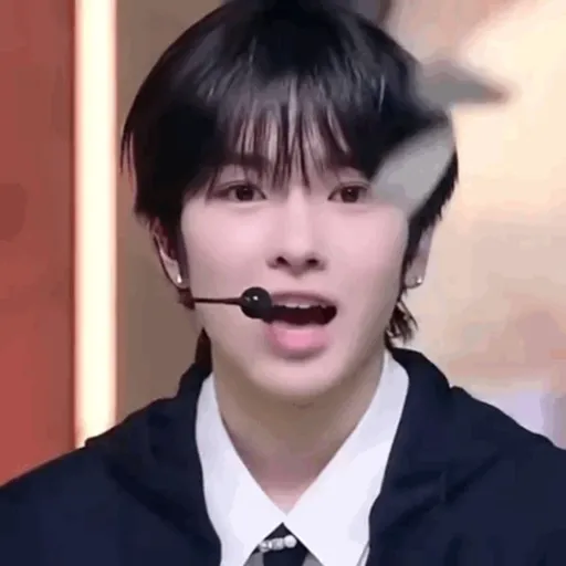 Kpop random 13