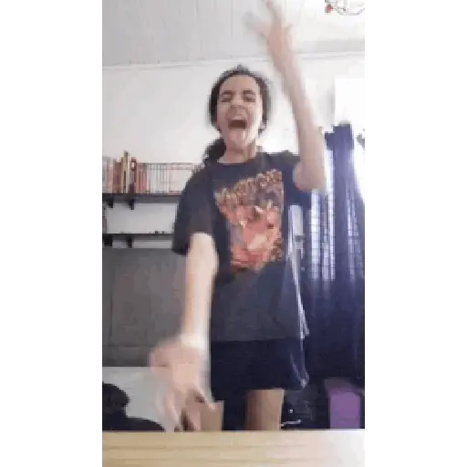 Tár gifs 22
