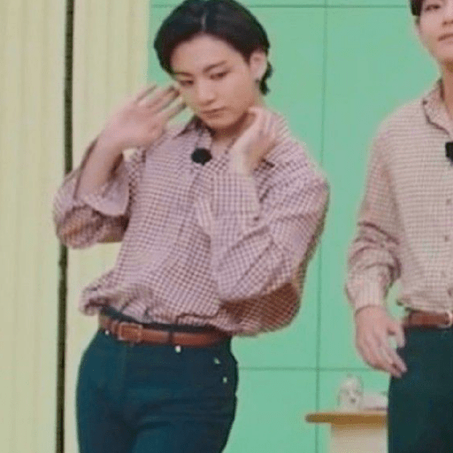 BTS 🤨 27