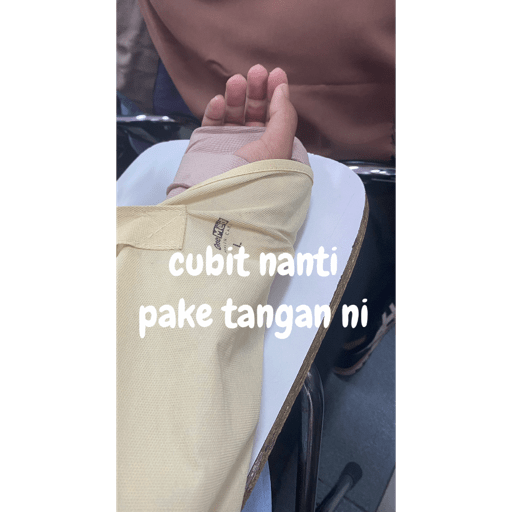 Stiker Saya 1