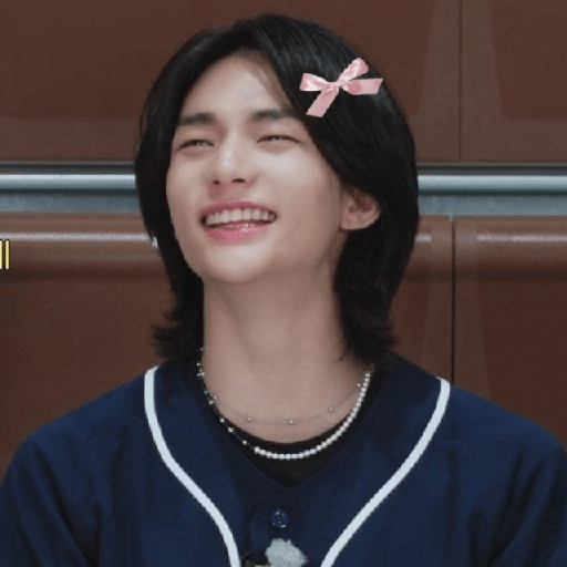 Stray Kids coquette 12