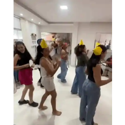 C  vc hnj 18
