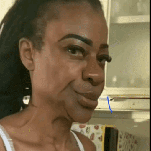 Ashley 2 pixels 5