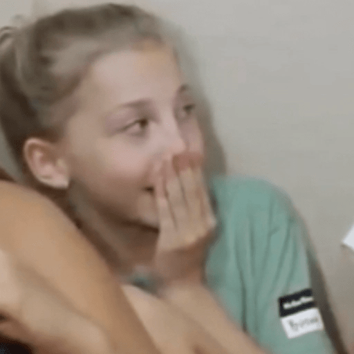 Menina da garrafa 29