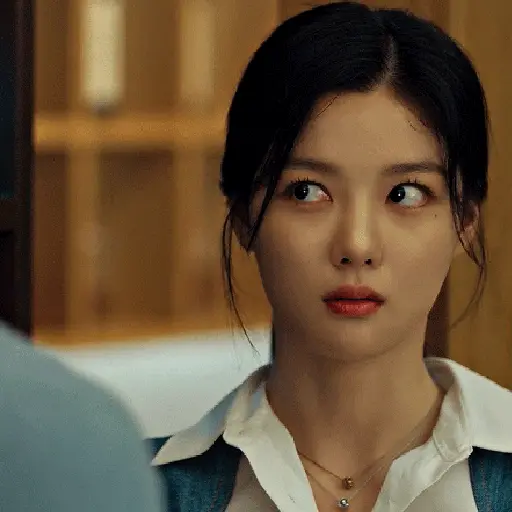 ( @y.yeonjj )  :    Yoojung.