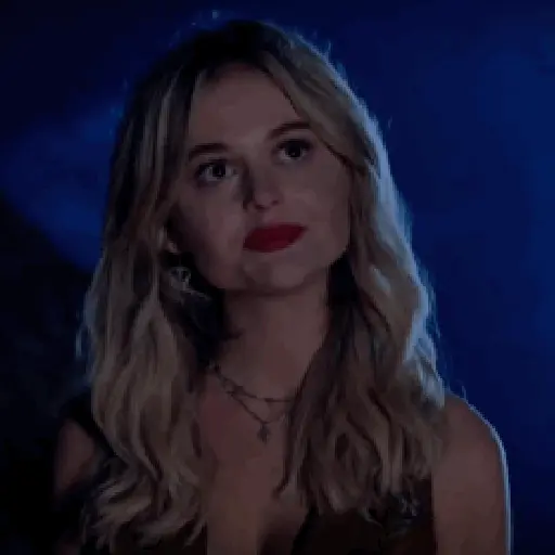 ㅤ🦇̶ׂ̲ ░፝⠒ㅤemily alyn lind. 30