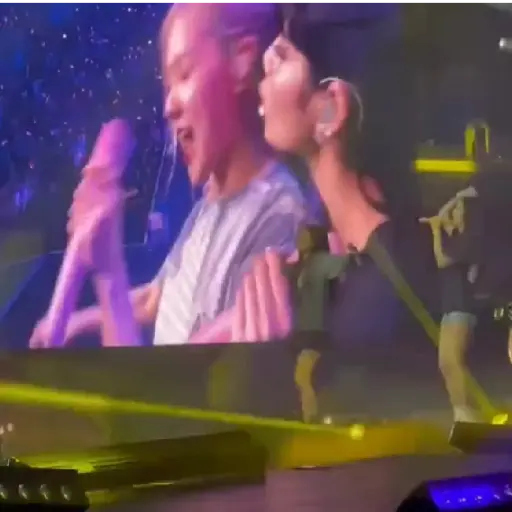  Chicago– BORN PINK WORLD TOUR: 30