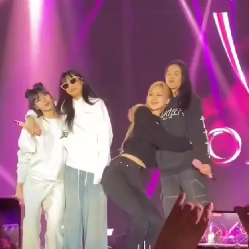 BORN PINK IN HONGKONG Day1 14