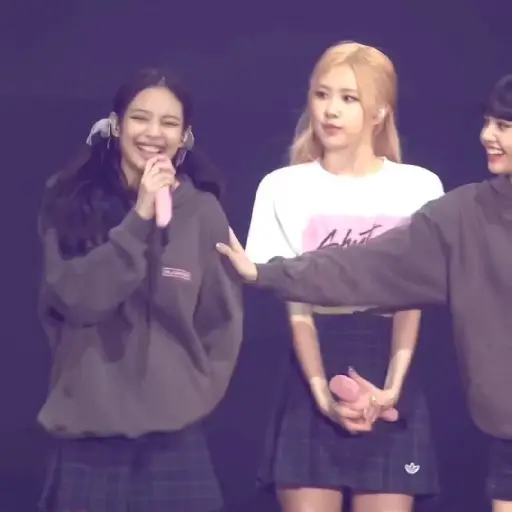 Chaennie BLACKPINK TOUR 13