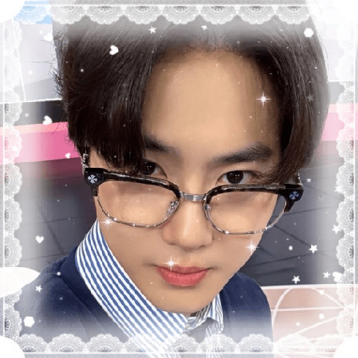 Suho ★ 2