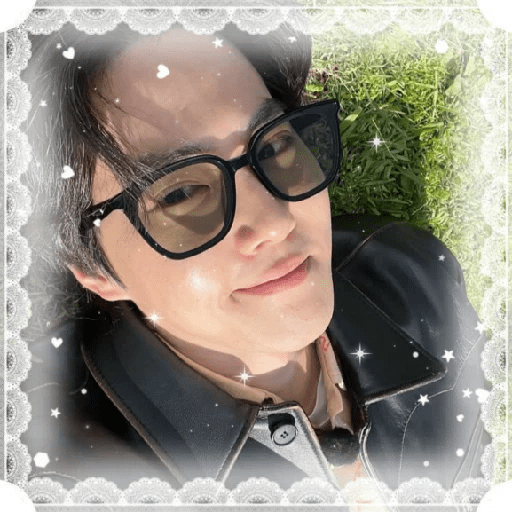 Suho ★ 6