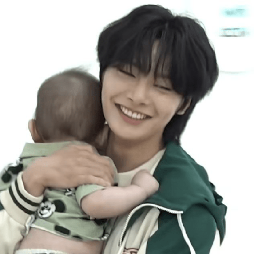 Yang Jeongin  22