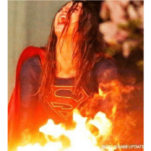 Supergirl 24