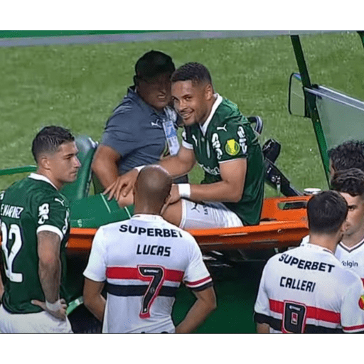 Vitor Roque 1