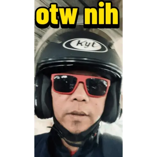 Stiker Saya 13