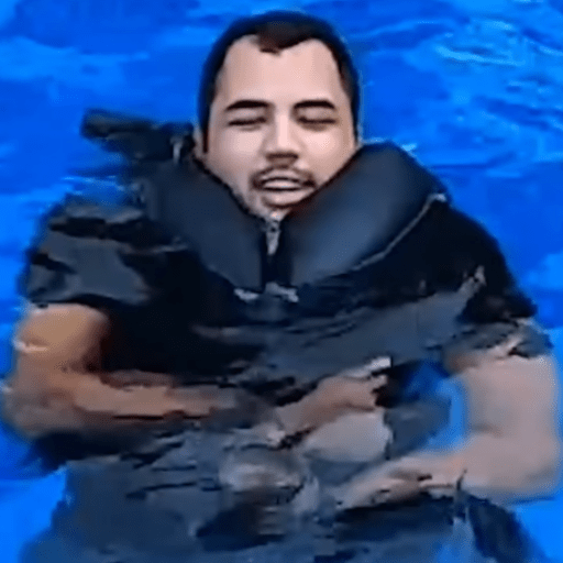 Aquele idiota cabelo colorido 3