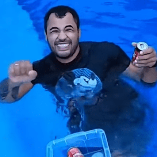 Aquele idiota cabelo colorido 4