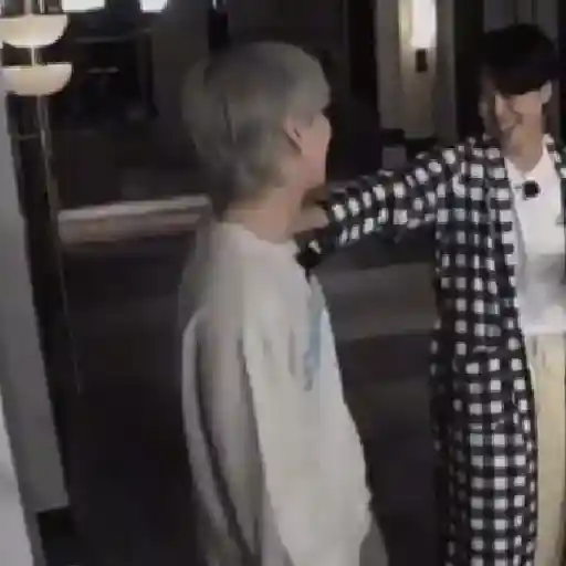 BTS💜🦕🐳
