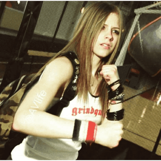 Avril lavigne🤘 8
