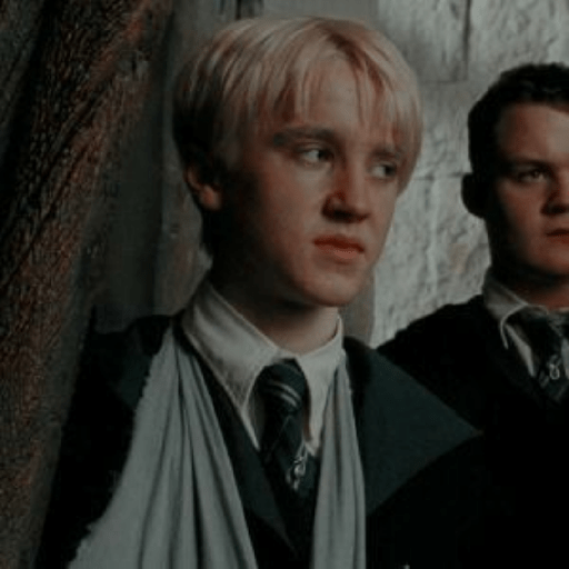 🍏◌್ Draco malfoy II ☄︎ 16