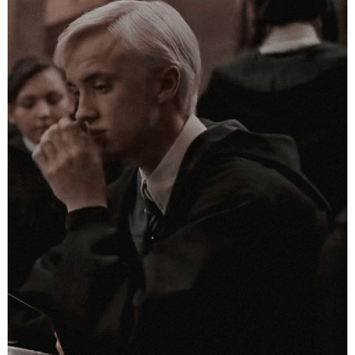 🍏◌್ Draco malfoy II ☄︎ 4