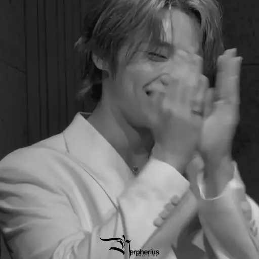 Jeongin.  ⫶  ⎾ @Nerpherius ⏌ 2