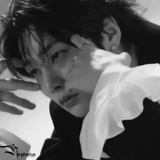 Jeongin.  ⫶  ⎾ @Nerpherius ⏌ 10