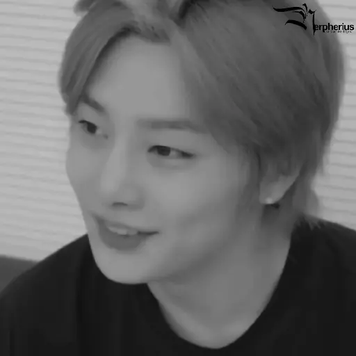 Jeongin.  ⫶  ⎾ @Nerpherius ⏌ 19