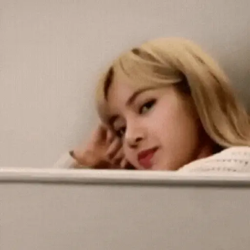 ♡Lalisa Manobal ♡ 25