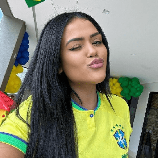 Camila Loures reações  7