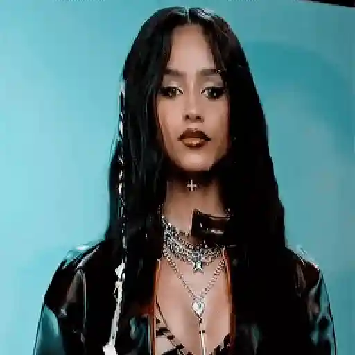 Tyla 12